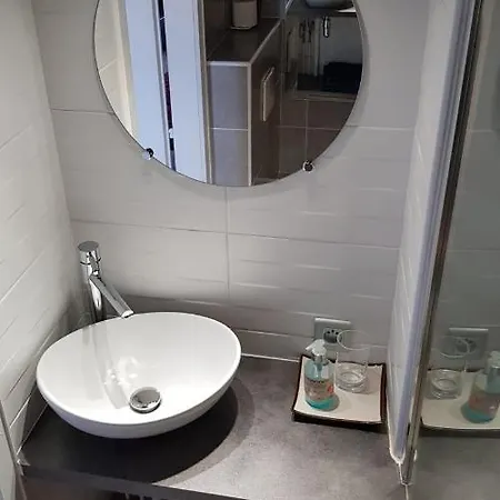 New ! Vue Petite Venise, Place To Be - Parking * كولمار